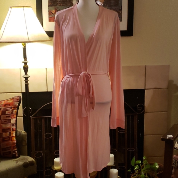 Two piece nightgown and robe set - Picture 5 of 8